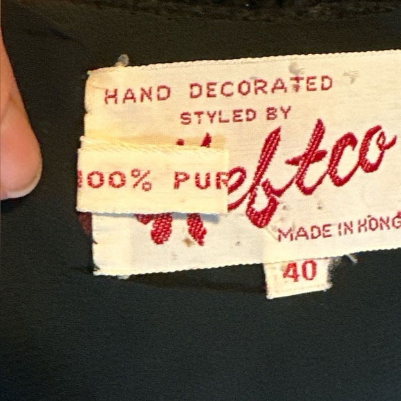 Vintage 100% wool knit scoop neck and back beaded loose fitting lined tank top - Picture 7 of 11